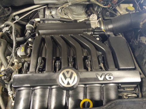 Used 2023 Volkswagen Atlas Cross Sport SE image 30