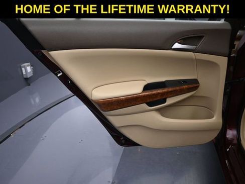 Used 2008 Honda Accord EX image 32