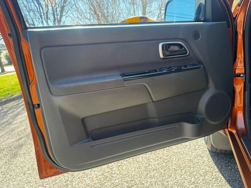 Used 2005 Chevrolet Colorado LS image 7