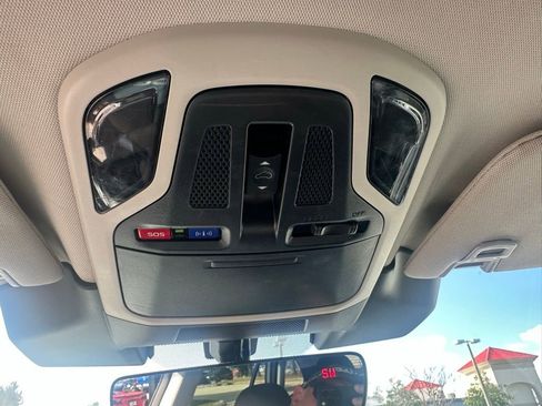 Used 2023 Subaru Outback Limited XT image 32