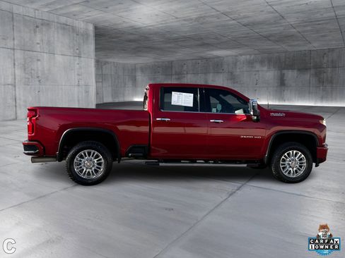 Certified 2022 Chevrolet Silverado 2500 High Country w/ Technology Package image 6