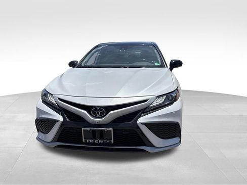 Used 2023 Toyota Camry XSE w/ Navigation Package FWD image 4
