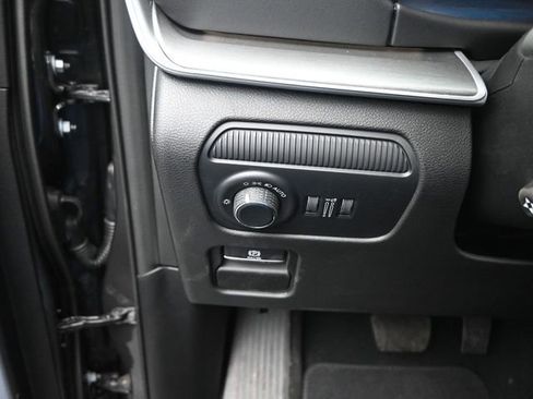 New 2026 Jeep Grand Wagoneer Limited AWD/4WD image 35