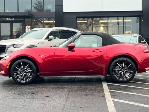 New 2025 MAZDA MX-5 Miata Grand Touring w/ Weather Package image 8