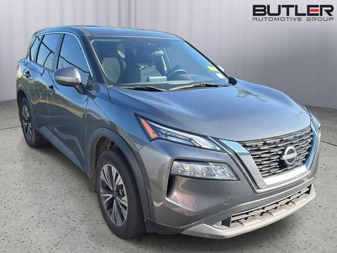 Used 2022 Nissan Rogue SV FWD image 5