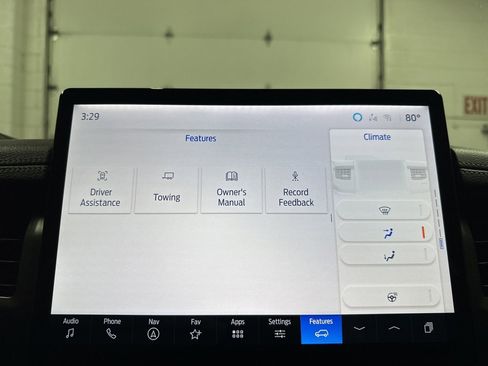 Used 2024 Ford Expedition XLT image 32