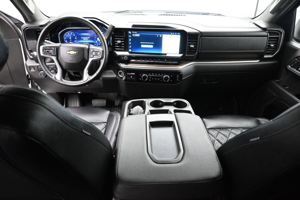 Used 2023 Chevrolet Silverado 1500 LT RWD image 21