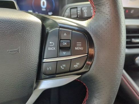 Used 2025 Ford Explorer ST-Line w/ ST-Line Street Pack AWD/4WD image 25