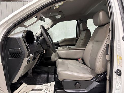 Used 2017 Ford F250 XL w/ Power Equipment Group image 11