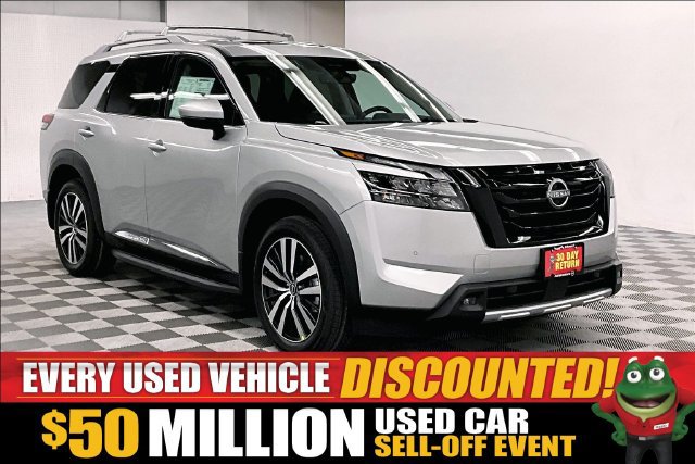New 2025 Nissan Pathfinder Platinum w/ Lighting Package (N93) AWD/4WD image 1