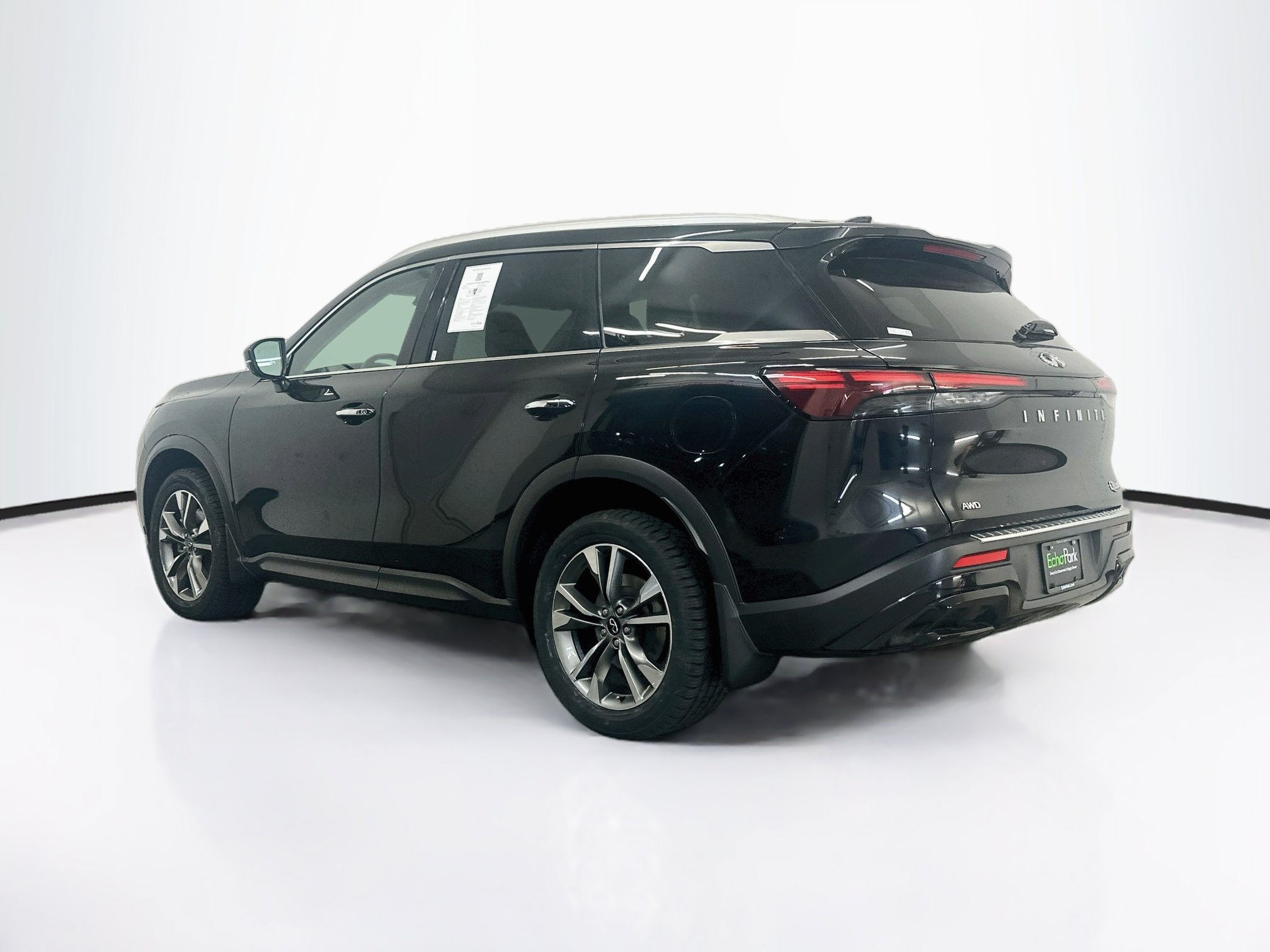 Used 2023 INFINITI QX60 Luxe w/ Cargo Package AWD/4WD image 5