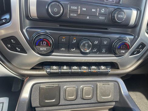 Used 2018 GMC Sierra 1500 SLT AWD/4WD image 31