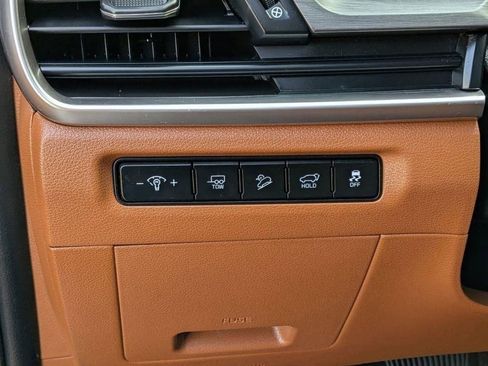 Used 2024 Kia Telluride EX X-Line AWD/4WD image 17