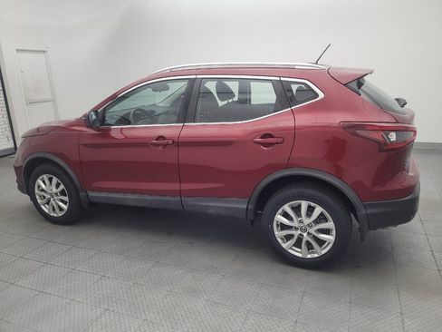 Used 2020 Nissan Rogue Sport SV FWD image 3