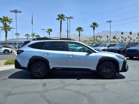 Used 2023 Subaru Outback Onyx Edition XT AWD/4WD image 10