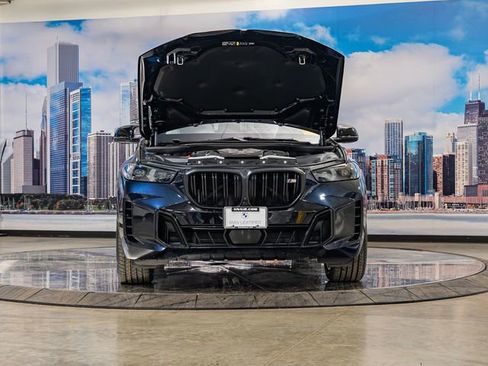 Certified 2024 BMW X5 M60i image 4