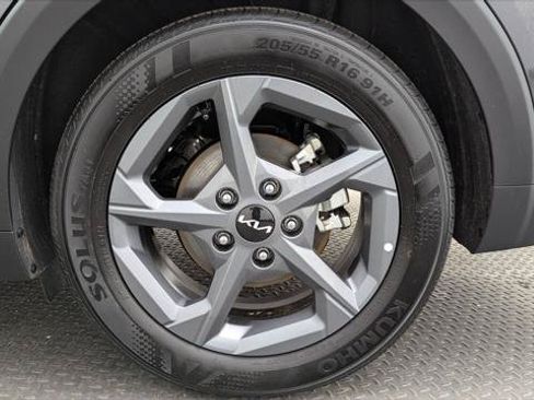 Used 2026 Kia K4 FWD image 30