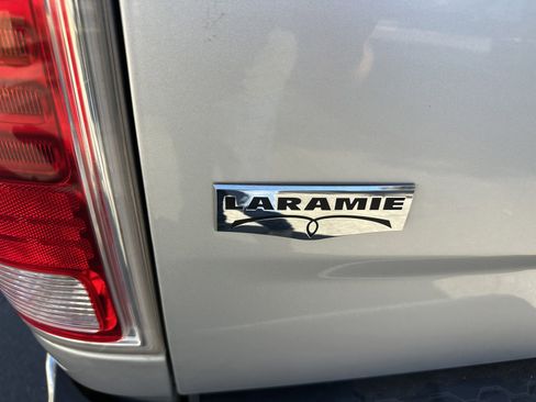 Used 2018 RAM 1500 Laramie w/ Convenience Group image 10