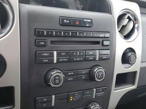 Used 2014 Ford F150 XLT image 17