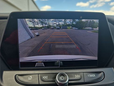 Used 2021 Chevrolet Blazer LT FWD image 23
