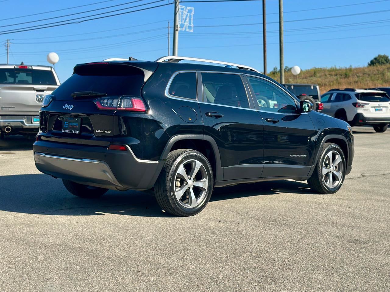 Used 2019 Jeep Cherokee Limited FWD image 4