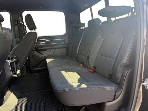 Used 2022 RAM 1500 Big Horn AWD/4WD image 13