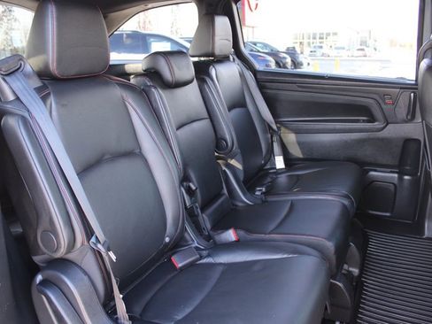 Used 2023 Honda Odyssey Sport image 23