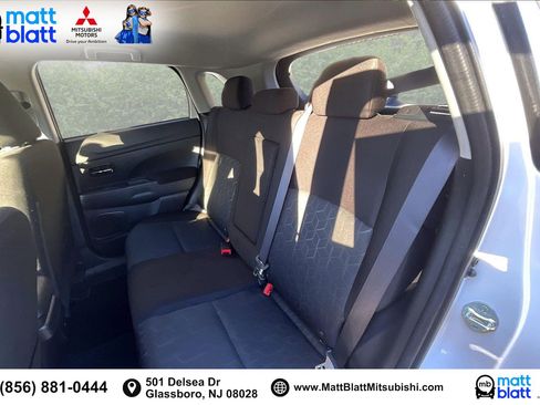 Used 2020 Mitsubishi Outlander Sport ES image 27