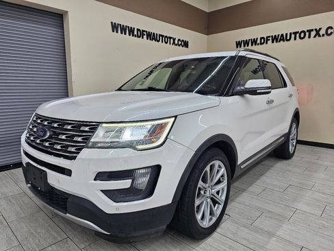 Used 2016 Ford Explorer Limited image 2