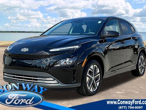 Used 2023 Hyundai Kona SE image 4