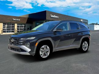 New 2026 Hyundai Tucson SEL video 2