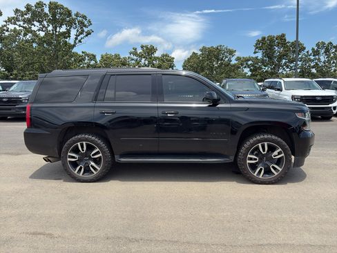 Used 2019 Chevrolet Tahoe Premier AWD/4WD image 5