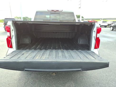 Used 2020 Chevrolet Silverado 1500 LTZ w/ LTZ Premium Package AWD/4WD image 6