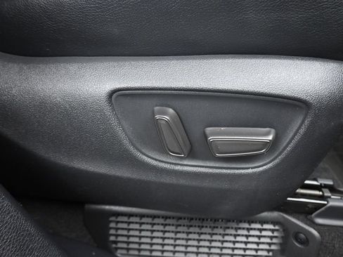 Used 2021 Toyota Sienna XSE FWD image 54