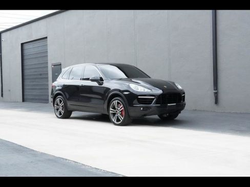 Used 2012 Porsche Cayenne Turbo AWD/4WD image 1