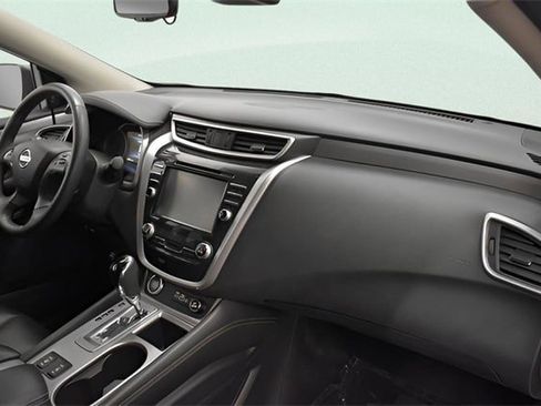 Used 2022 Nissan Murano SV image 13