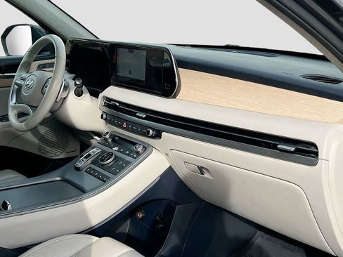 Used 2023 Hyundai Palisade Limited w/ Cargo Package image 33