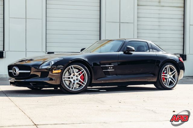 Used 2012 Mercedes-Benz SLS AMG Coupe image 46