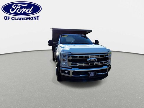 Used 2023 Ford F550 4x4 Regular Cab Super Duty image 2