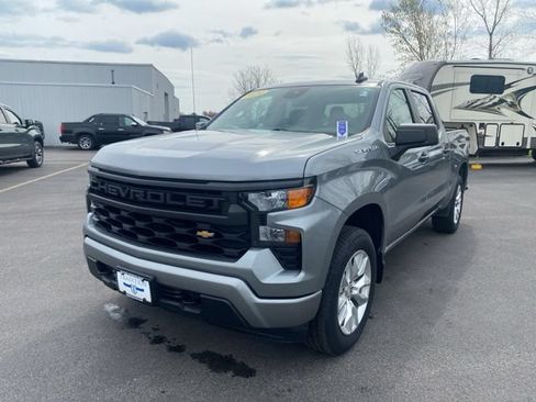 Used 2024 Chevrolet Silverado 1500 Custom AWD/4WD image 5