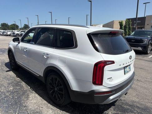 Used 2021 Kia Telluride SX w/ SX Prestige Package AWD/4WD image 2
