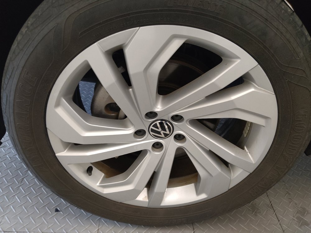 Used 2023 Volkswagen Atlas SE w/ Panoramic Sunroof Package FWD image 31