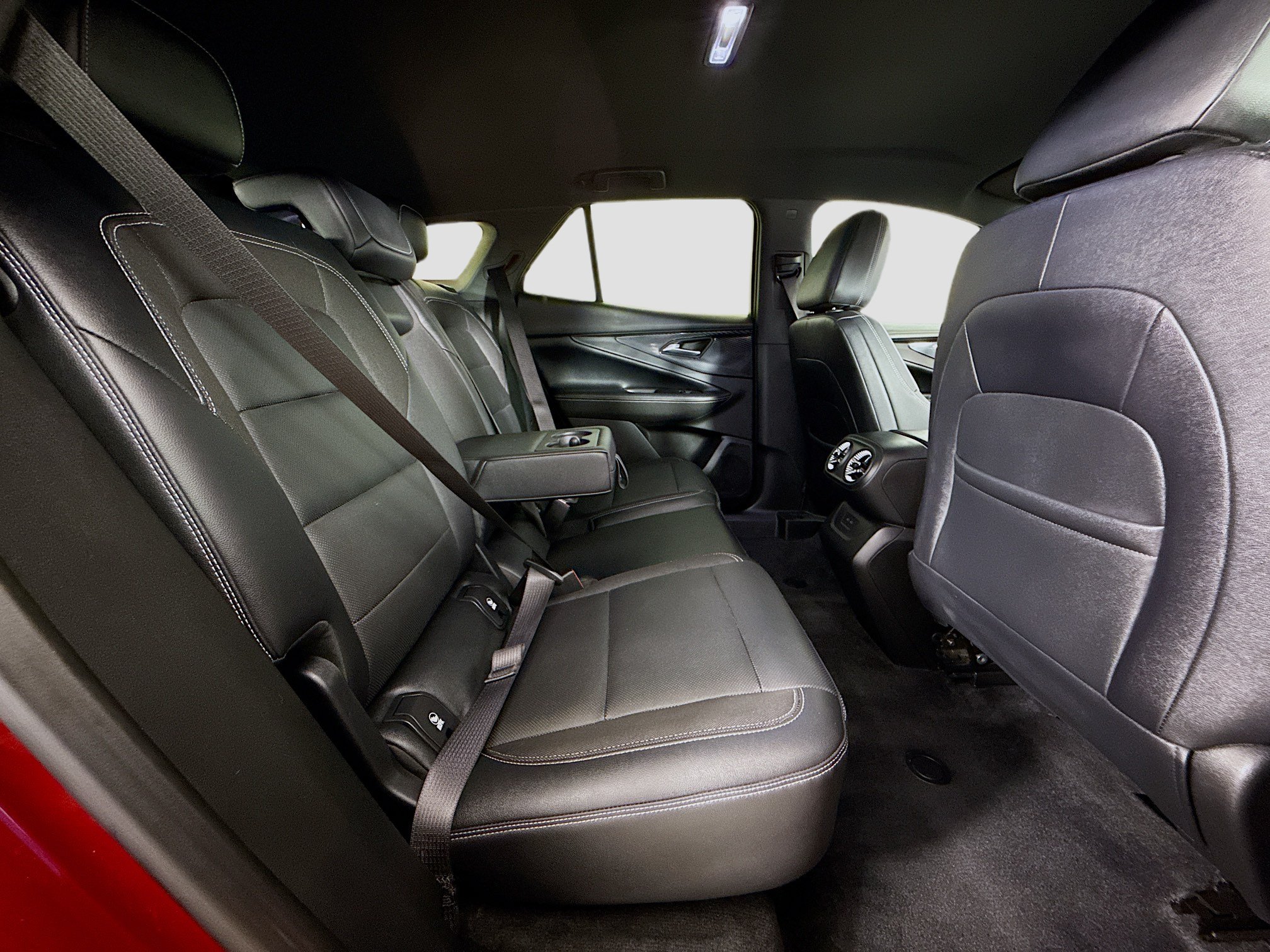 Used 2024 Chevrolet Blazer EV LT AWD/4WD image 30