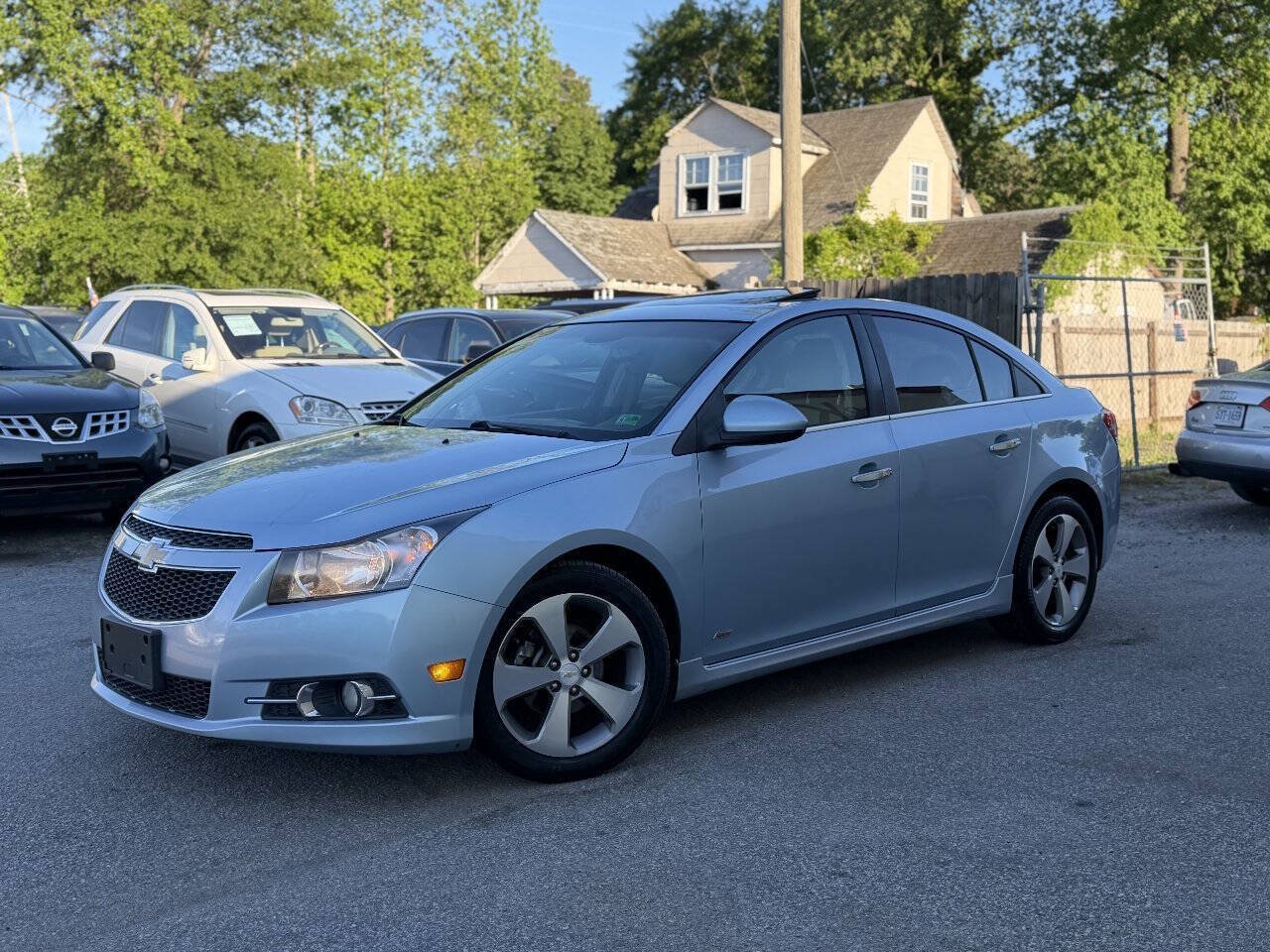 Used 2011 Chevrolet Cruze LTZ w/ RS Package FWD image 2