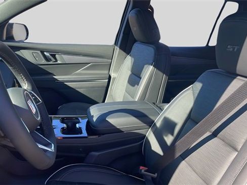 New 2026 Buick Enclave Sport Touring w/ Power Package image 17