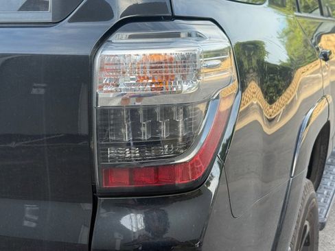 Used 2020 Toyota 4Runner SR5 Premium AWD/4WD image 14