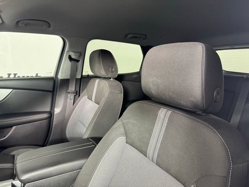 Used 2024 Chevrolet Blazer LT w/ Convenience Package image 11