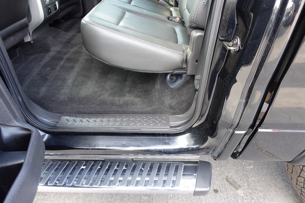 Used 2011 Ford F150 Lariat w/ Lariat Plus Pkg AWD/4WD image 26