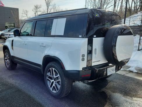 New 2026 Land Rover Defender 110 S image 12