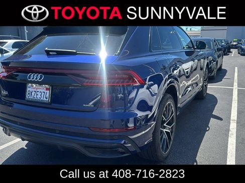 Used 2019 Audi Q8 Prestige w/ Adaptive Chassis Package AWD/4WD image 2